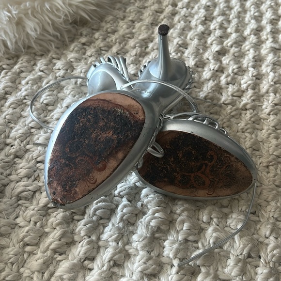 Jessica Bennett Silver Heels - Picture 7 of 7